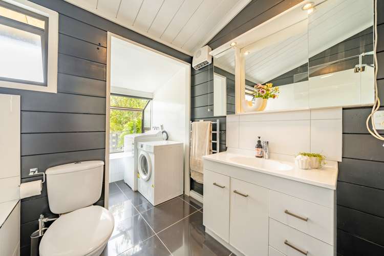 28 Matuhi Street Tirohanga_22