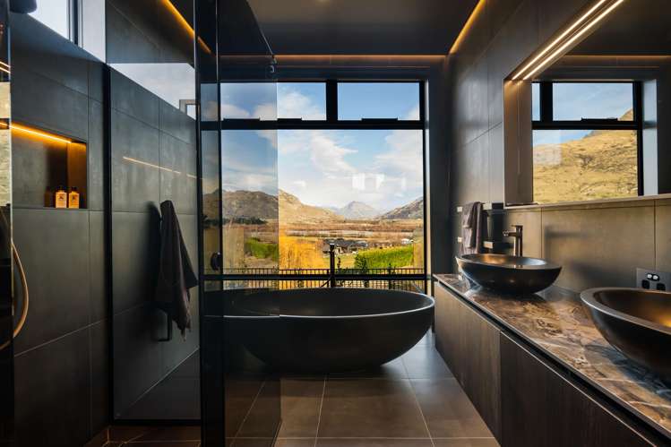 9 Kahiwi Drive Lower Shotover_21