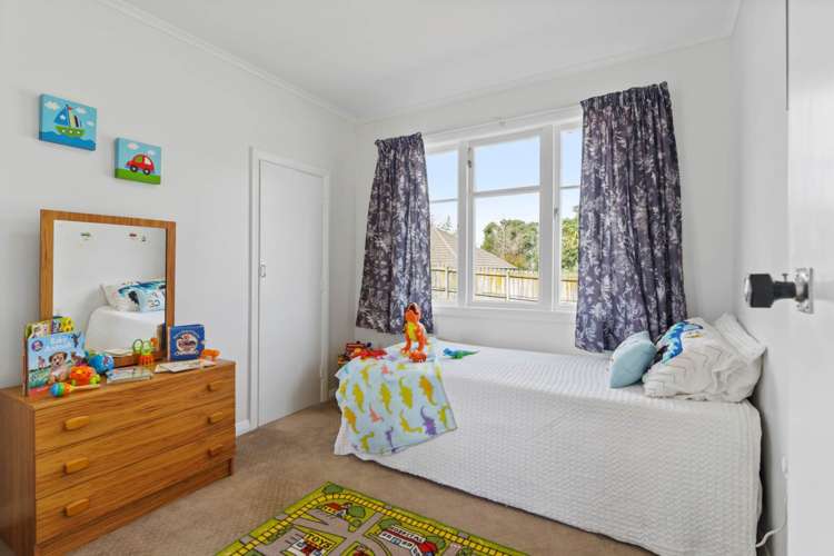 2/212 Moore Street Howick_17