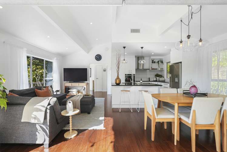 17 Mcclintock Road Massey_7