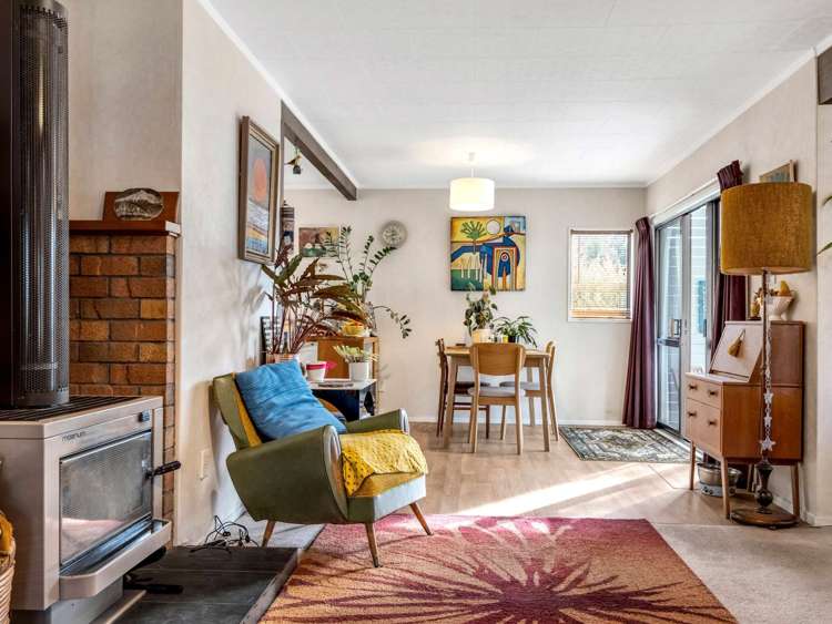 11 Oxford Road Lake Rotoma_10