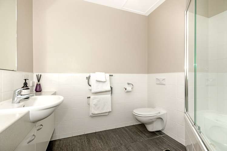 204/2 Reads Quay Gisborne Central_8