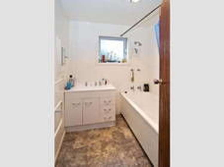 2/112 New Windsor Road New Windsor_10