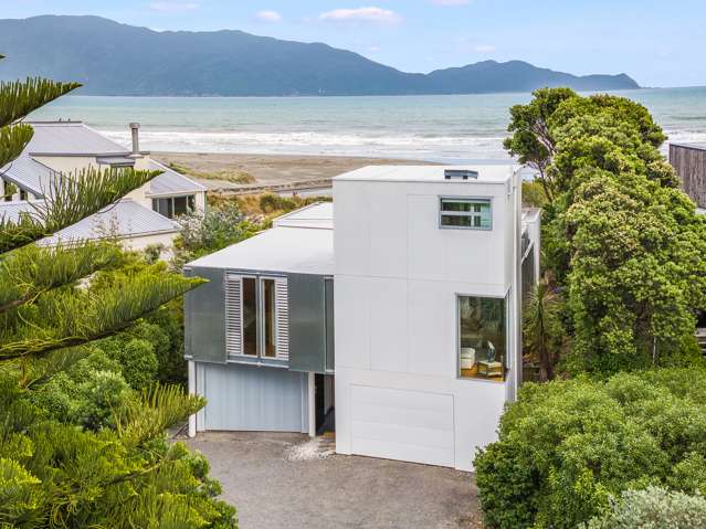 31 Field Way Waikanae Beach_1