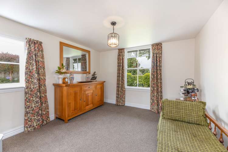 32 Old Main North Road Leithfield_28