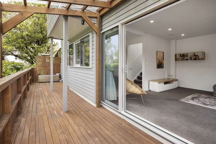 2/46 Bracken Road Paparangi_13