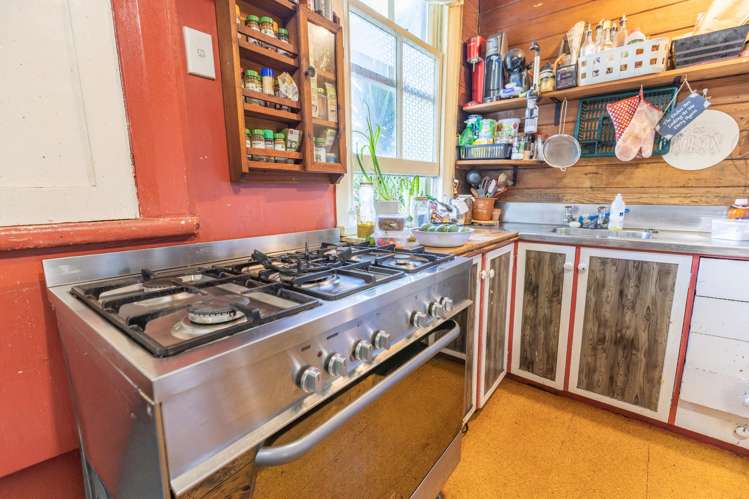 32 Ford Road Fordlands_6