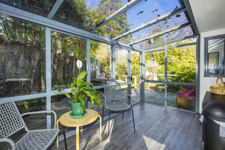 1282b Fergusson Drive Brown Owl_9