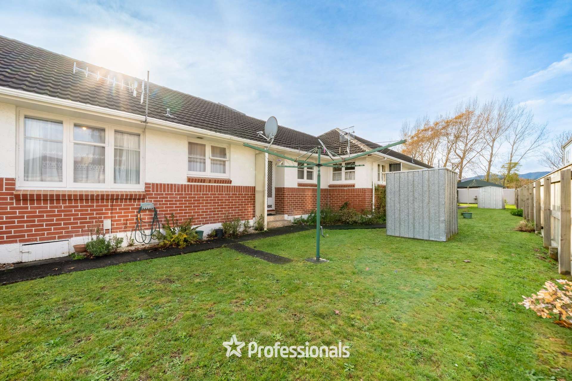 2/46 Pine Avenue Upper Hutt_0