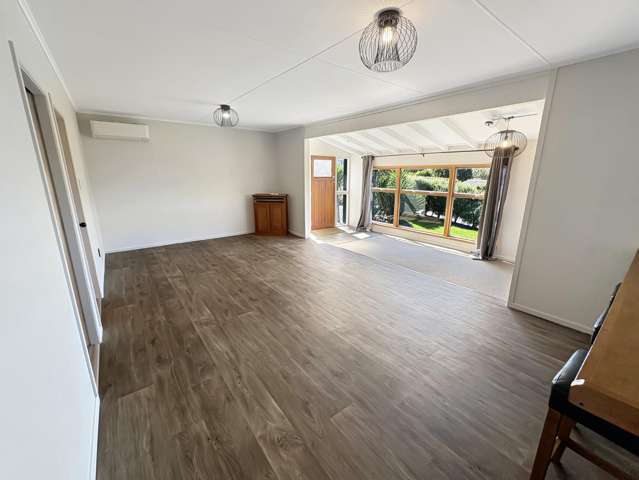 7 Whitby Place 10568_2