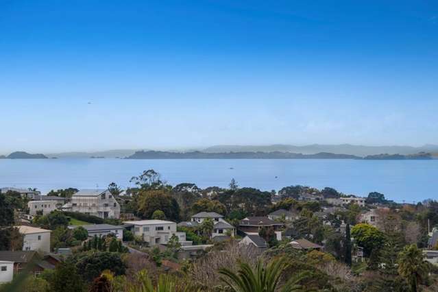 2/433A East Coast Road Mairangi Bay_3