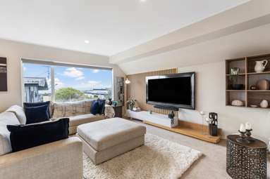 2/281A Hillsborough Road_2