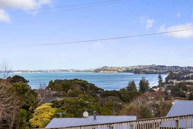 37b Hillcrest Road Hatfields Beach_1