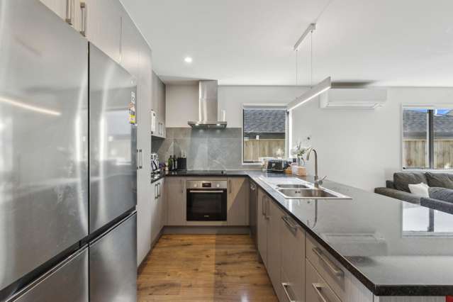 Karaka 4-Bed Bargain - Vendor Says SELL!