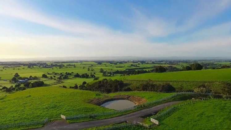 106 Chester Park Road Carterton_1