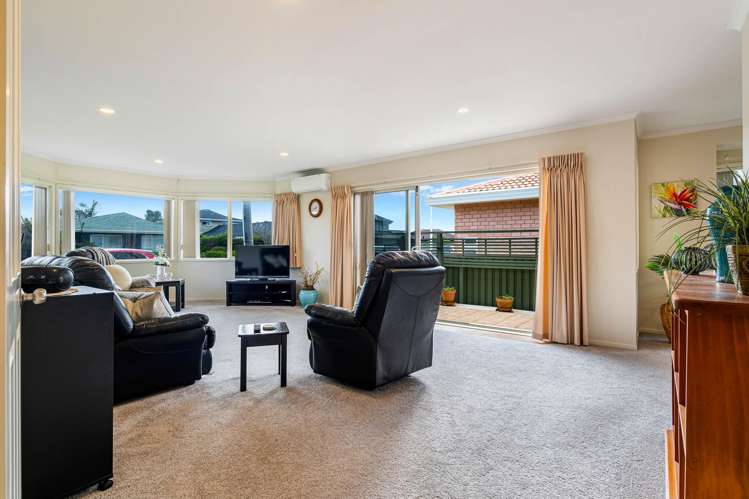 15 Alice Avenue Orewa_6