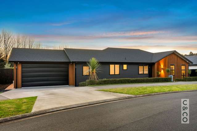 Queenstown Retreat - Over $100k Below Cost