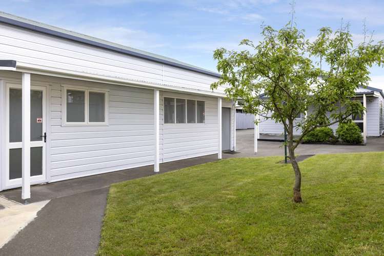 117 Rifle Range Road Central_9