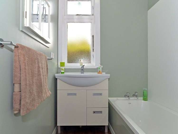 16 Neill Street Abbotsford_10