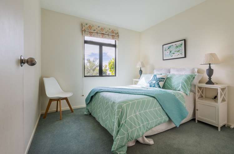 1/8 Tuscany Way Te Atatu Peninsula_8