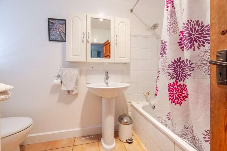 812 Copeland Road Akina_9