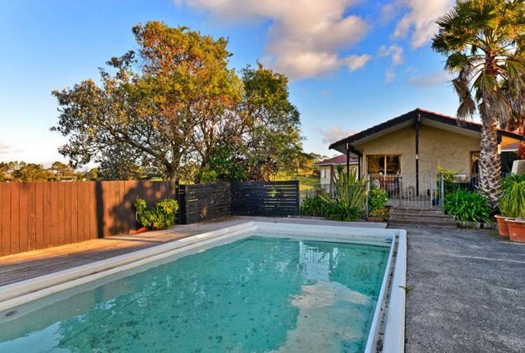 136 Okura River Road Okura_27