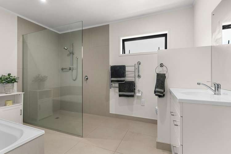 1611 State Highway 14 Maungatapere_10