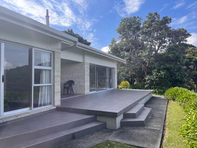 1071 Huia Road Huia_2