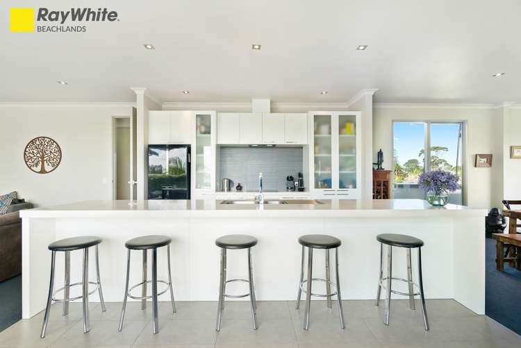 24 Toomer Place Beachlands_12