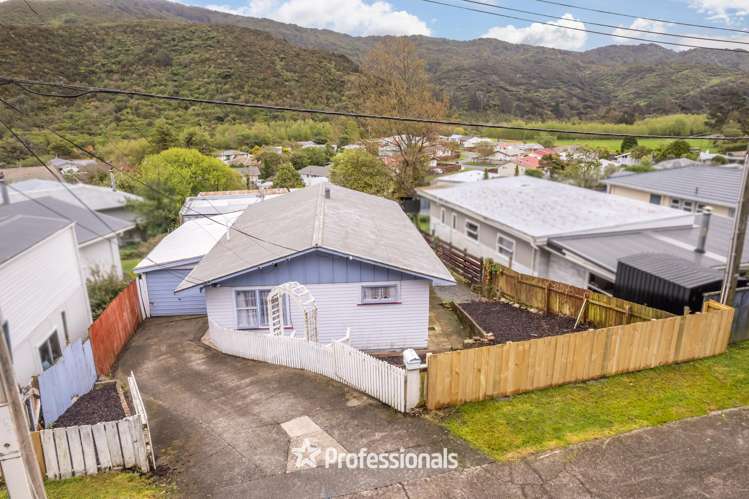 116 Coast Road Wainuiomata_14