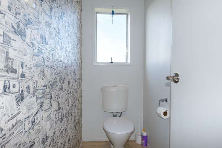 13 Forfar Street Clyde Hill_16