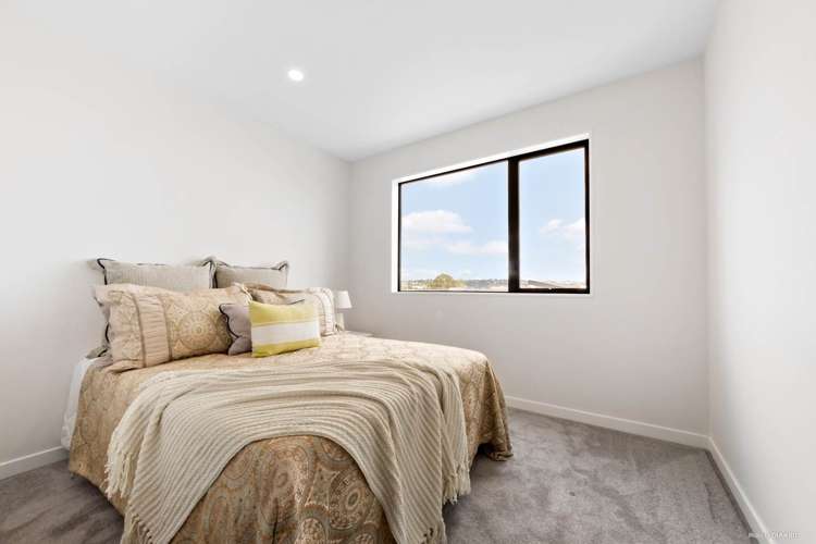 169 Clark Road Hobsonville_11