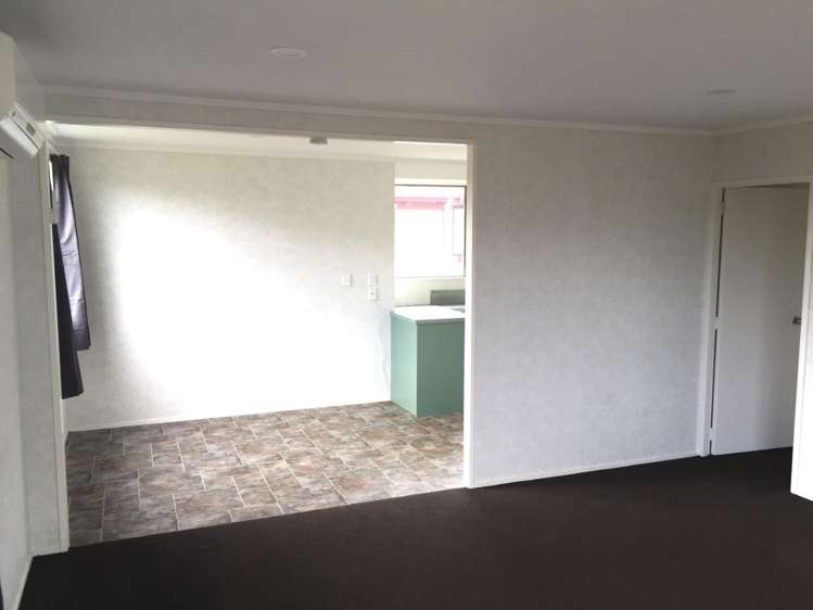 10 Jessica Court Dinsdale_3