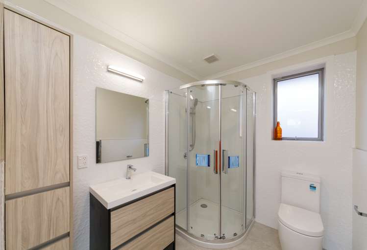 47 Hereford Street West End_13