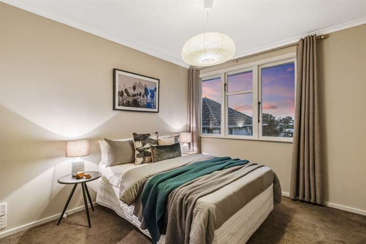 4 Nutsey Avenue Northcote_13