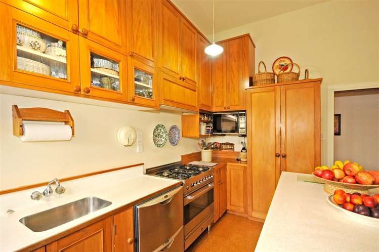 19 Maarama Crescent Aro Valley_14