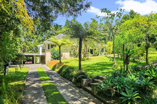 Your Dream Escape: A Hidden Freehold Sanctuary!