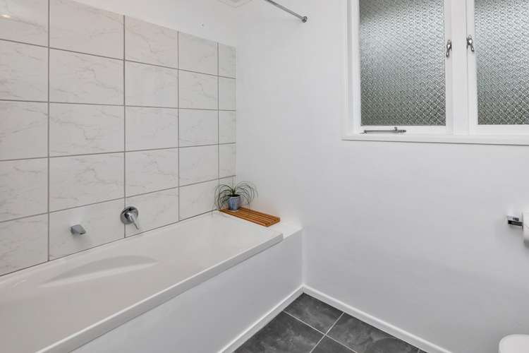 14 Mcinnes Avenue Te Kamo_13