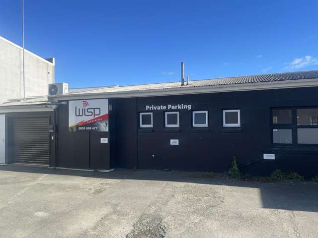 Prime Queen Street. Premium Business Profile
