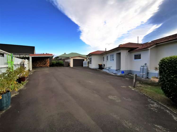 32 Queen Street Dannevirke_20