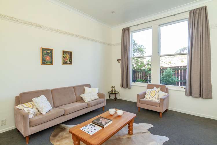 10 Russell Terrace Newtown_15