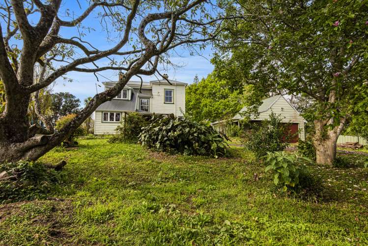 23 Station Road Kamo_18