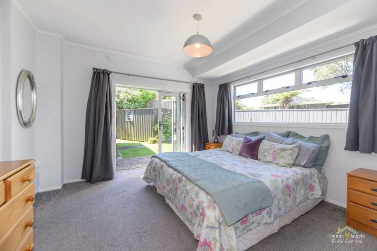 5 Tropicana Drive Mount Roskill_17