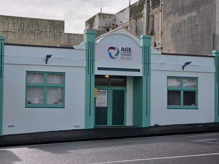 27-33 Liardet Street_0