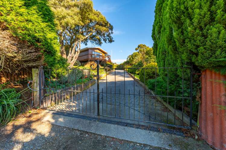 16 Coronation Street Moeraki_31