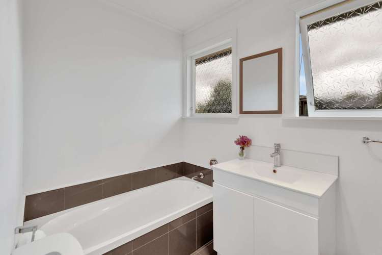 8 Cohen Place Milson_17