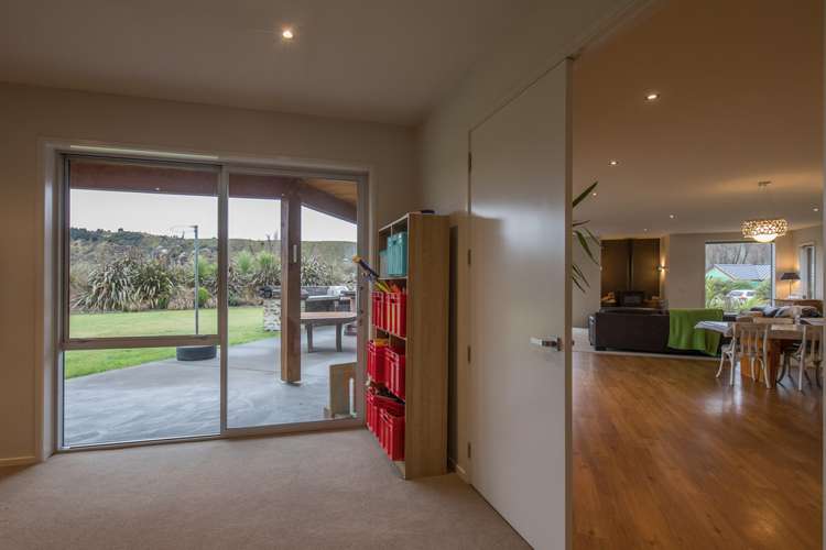 17 Hikuwai Drive Albert Town_22