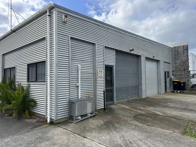 A and B/118 Wattle Place Whangamata_1