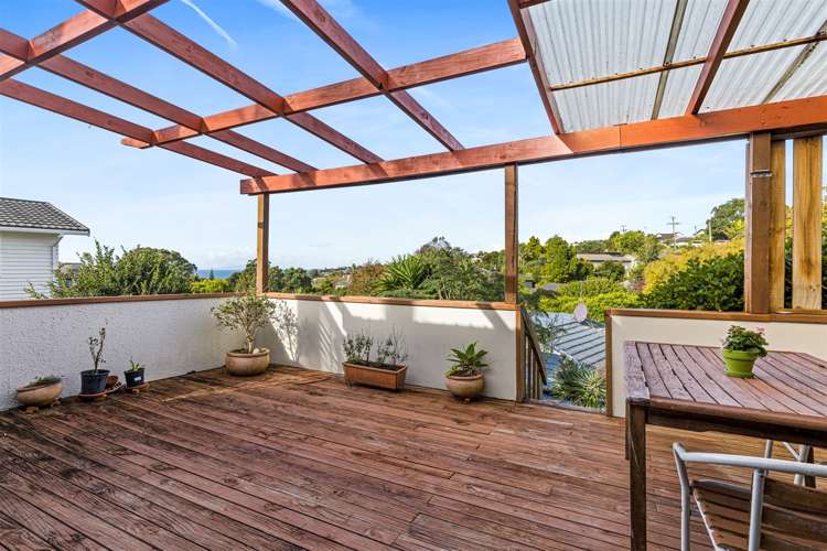 689 Beach Road Rothesay Bay_18