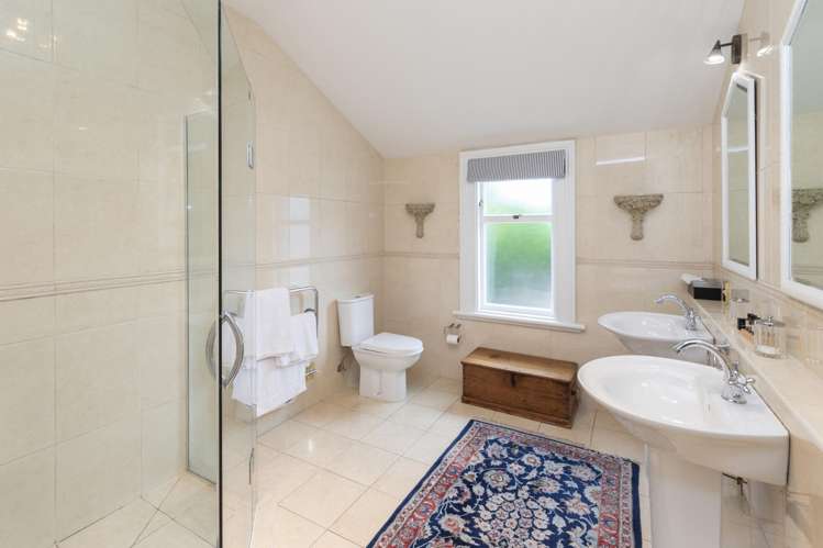 172 Blighs Road Strowan_14